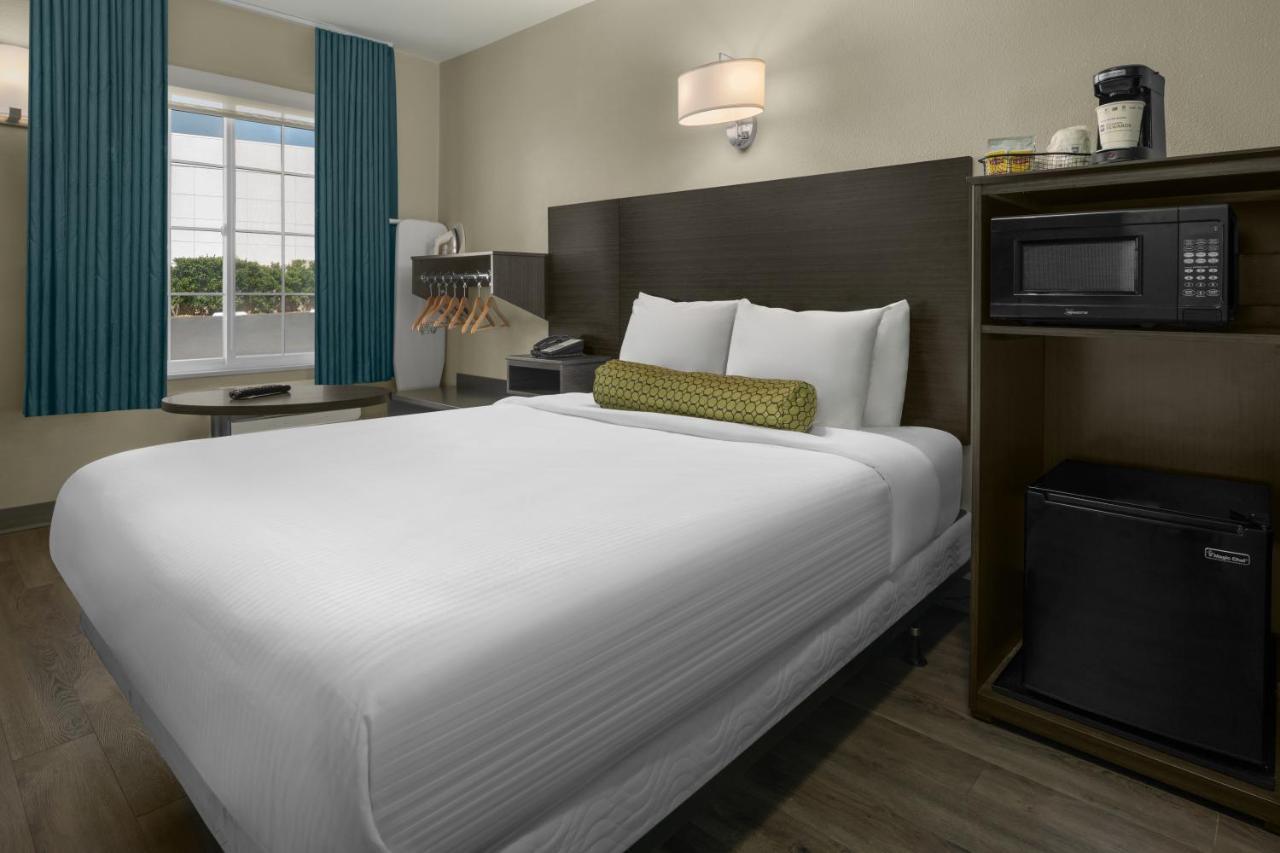Surestay By Western Pacific Hotel San Diego