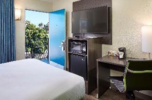 Hotel Surestay By Western Pacific 2*
