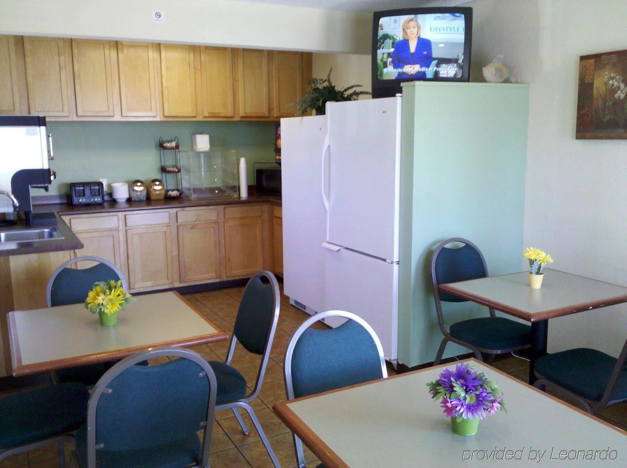 Hotel Surestay By Western Pacific 2*