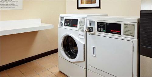 Surestay By Western Pacific Hotel San Diego